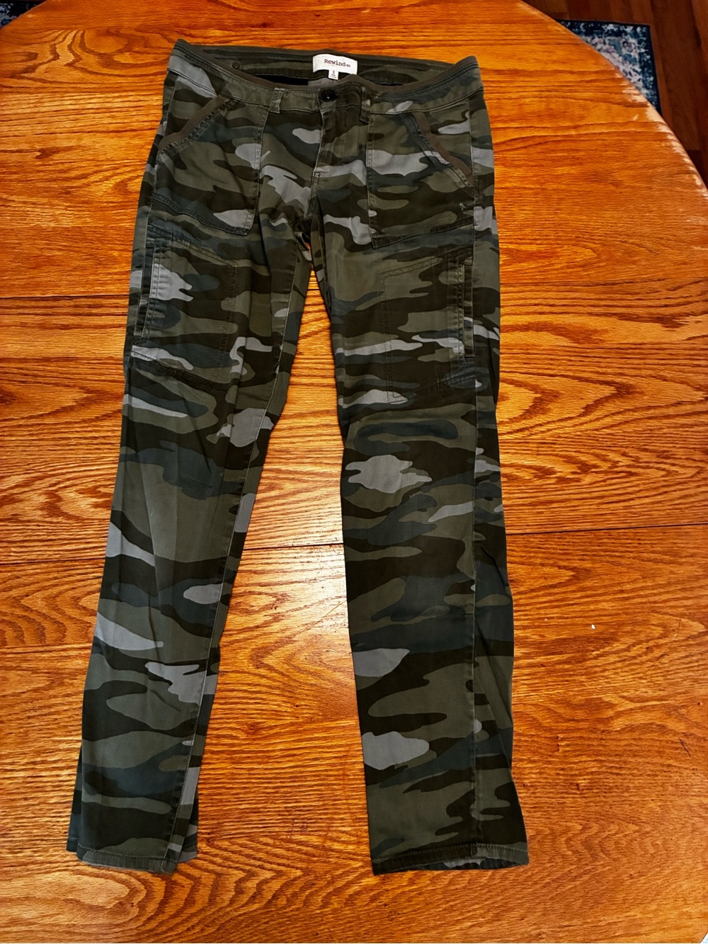 Rewind Junior’s Green Camo Pull-On Pants size 5